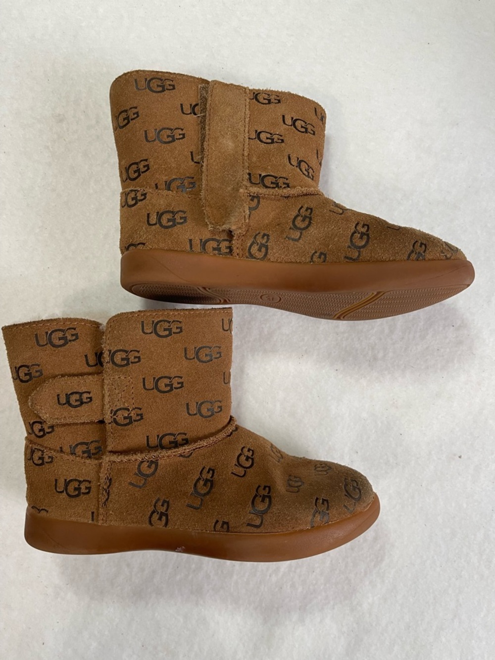 Toddler UGG Keelan Embossed Logo boots 11